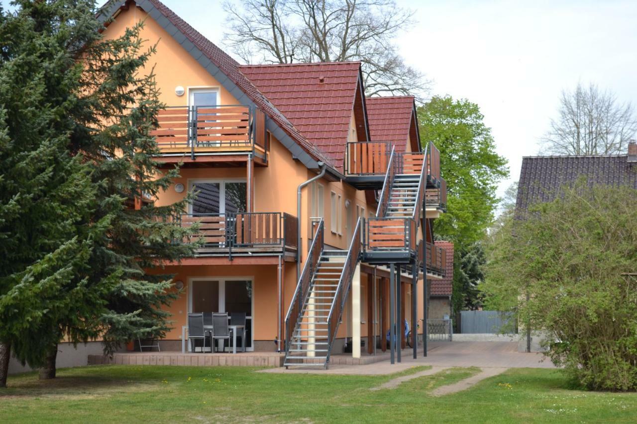 Appartement Dachgeschoss シュレプツィヒ エクステリア 写真